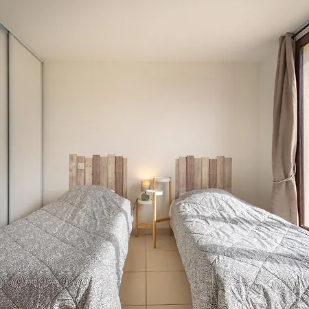 Les Pesquiers By Interhome Ιέρ