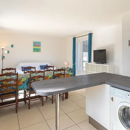 Βίλα Les Pesquiers By Interhome