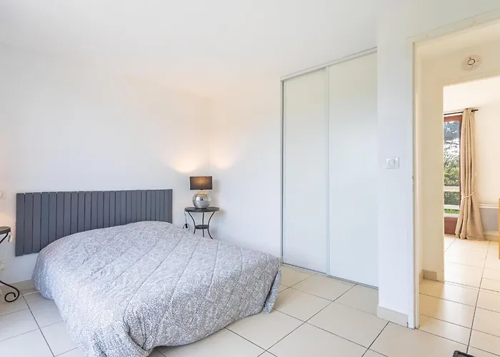 Les Pesquiers By Interhome Вилла *